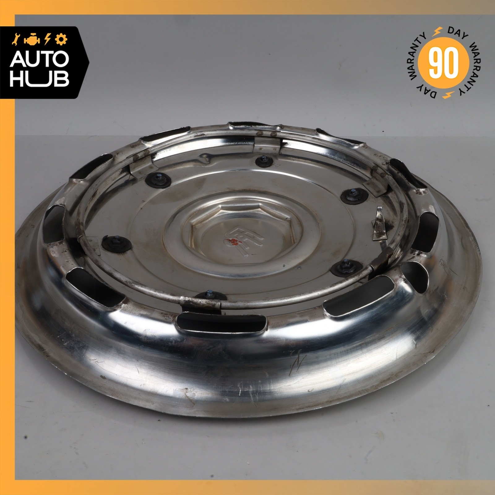 Rolls-Royce Silver Spirit 1981-1989 Wheel cover