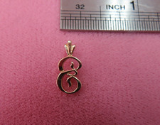 14K Solid Yellow 15.39mmx6.96mm Initial E Charm/Pendant .63 Grams