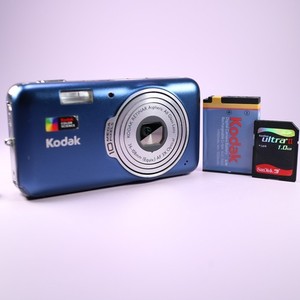 Kodak Digital Camera EasyShare V1003 10.1MP Blue Tested With Battery and SD Card