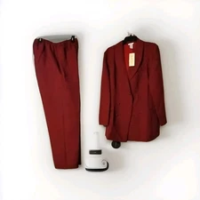 Jennifer James Women's Red Pants Suit Sz16