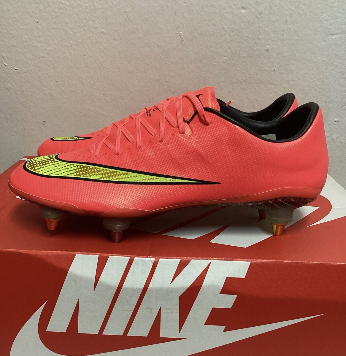 NIKE MERCURIAL VAPOR X SG-PRO (BRIGHT MANGO) SOCCER SHOSE SIZE 6.5 (648554-691) |