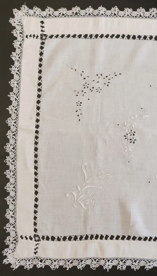 NAPPERON NAPPE A THE LIN BLANC BRODERIE FAIT MAIN LINGE ANCIEN 90x70 cm - Photo 4/4