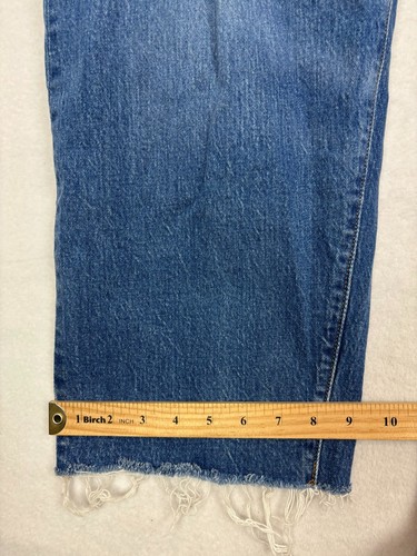 Levis 501 Womens Jeans Size 24W High Rise Destroyed Whiskered Stretch Cut Off - Picture 4 of 12