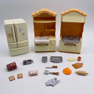 Calico Critters Kitchen Play Set Doll House Furniture Food Fridge Stove Toys