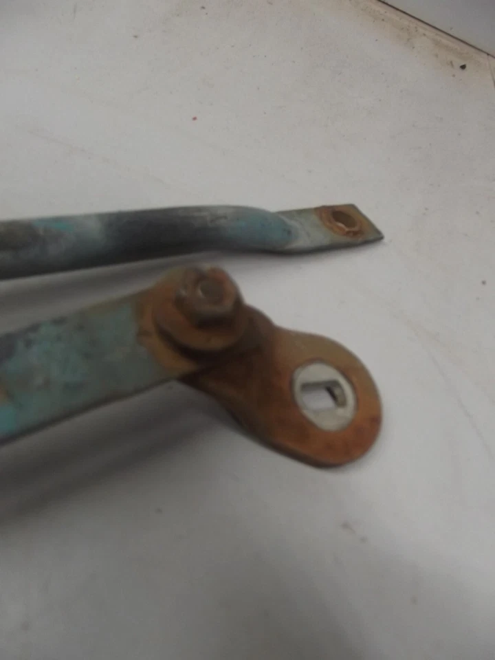 1960 CHEVROLET WINDSHIELD WIPER TRANSMISSION ARMS chevy impala el camino - Image 3 of 4