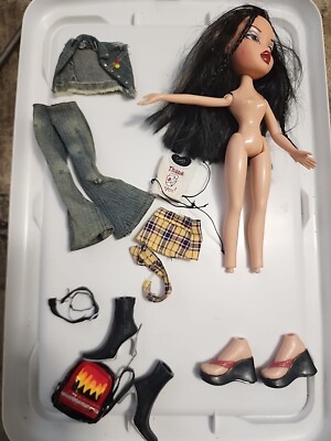 Bratz Doll Style It Jade Fashion Collection W/Outfits 2001 MGA Entertainment|Y2K