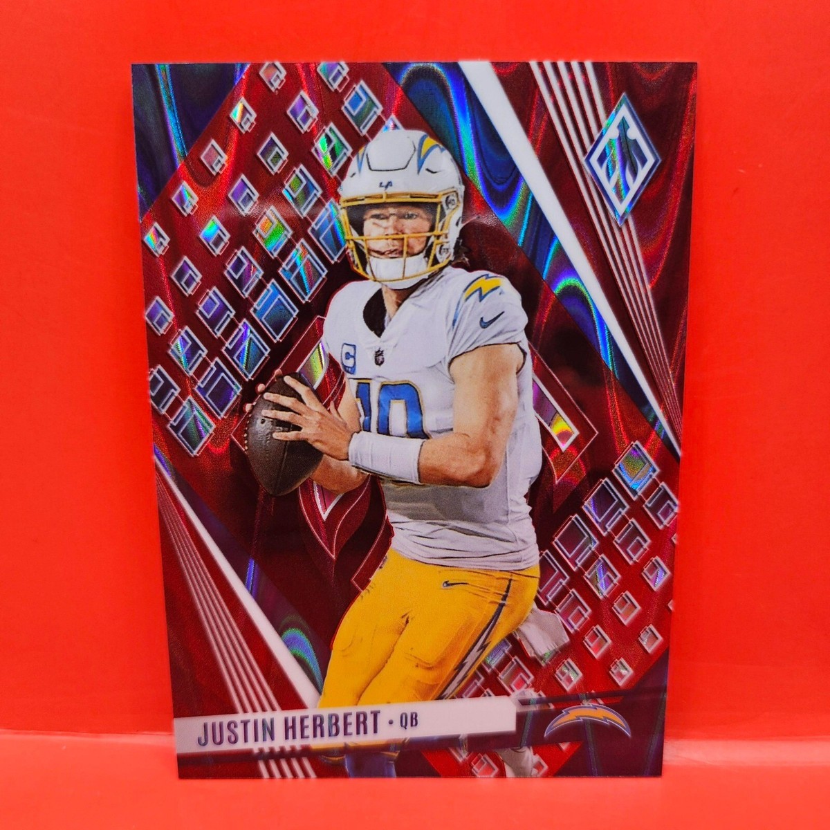 【英語版】バジル・ホーキンス　チャンピオンシップ2023Top player 2023 PANINI PHOENIX #21 JUSTIN HERBERT RED SEISMIC SP 142/199 LA