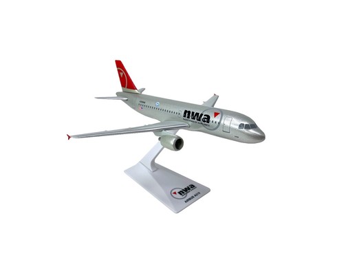 AVT104 AviationTag Airbus A319 (EuroWings) Reg #D-AKNP Blue