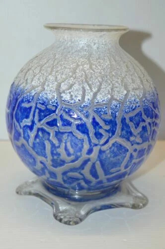 Vase de décoration Art déco blancs en verre