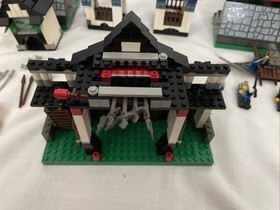 Lego Castle: Ninja 6093 Flying Ninja's Fortress with Instructions and Box