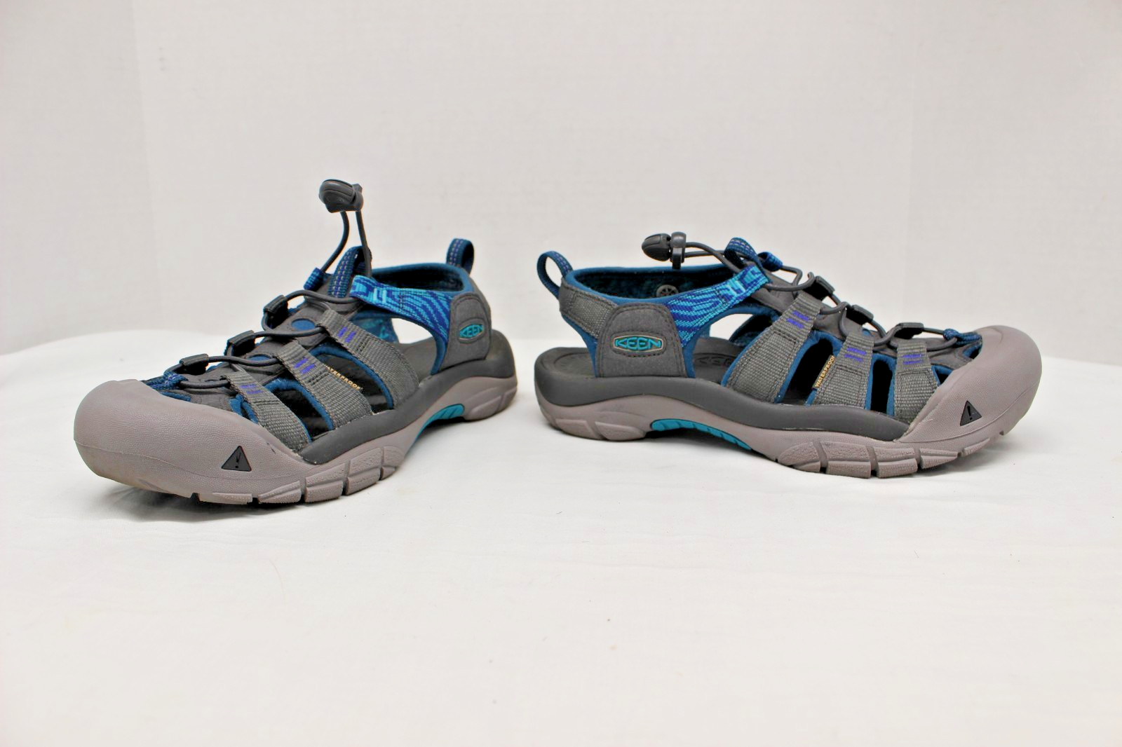 Scarpe sandalo Keen Newport H2 donna taglia 9 grigio trekking passeggio