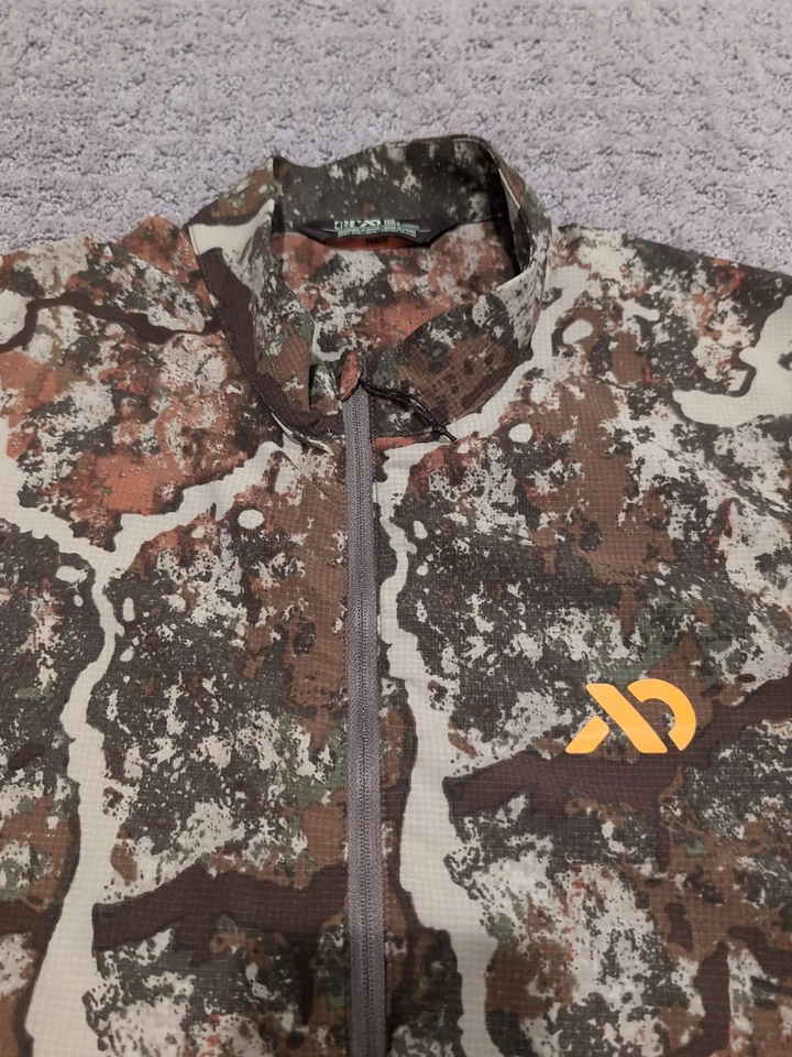 First Lite Trace 1/4 Zip Synthetic Warm Weather Top Medium Specter Excellent  - Image 4 of 4