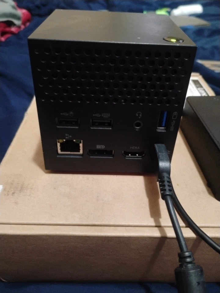 Lenovo ThinkPad WiGig Dock Wireless Docking Station W123 03X6298 SD20H13055 - Image 4 of 4