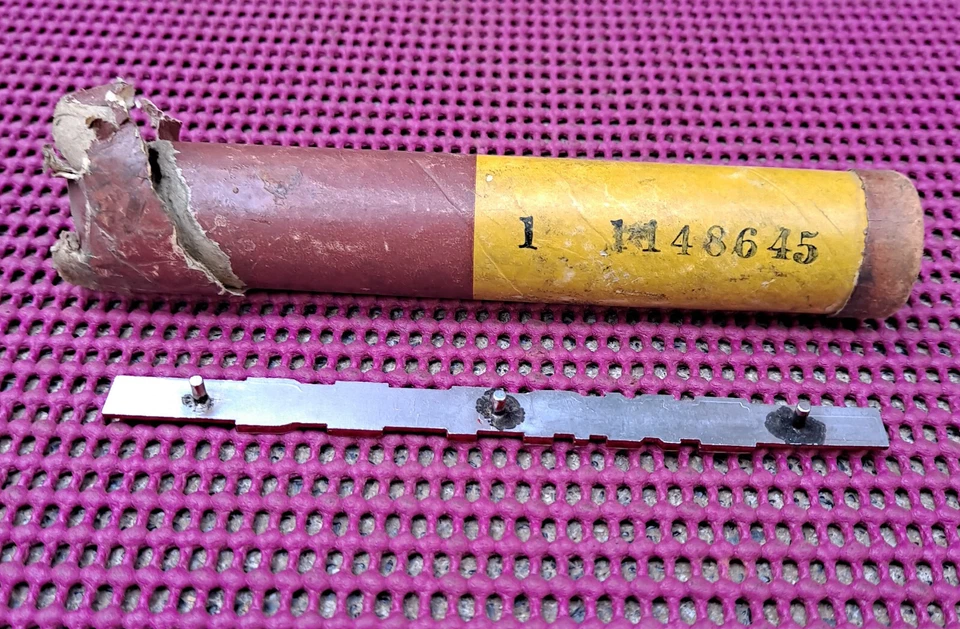 1942 1946 1947 1948 Plymouth Deluxe P14 P15 NOS MoPar Fender NAMEPLATE EMBLEM - Image 4 of 4