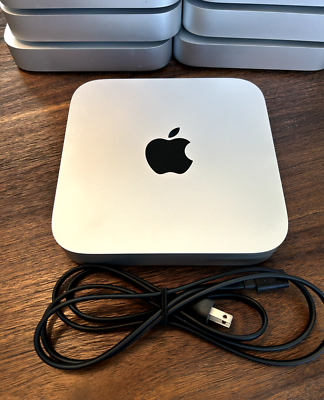 Apple Mac mini M1 16GB 256GB
シルバー 2020 Apple Mac Mini with M1 Chip - Powerful, Compact Desktop