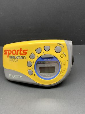 SONY SRF-M78 Sports WALKMAN FM/AM Fitness Armband Music Radio A1