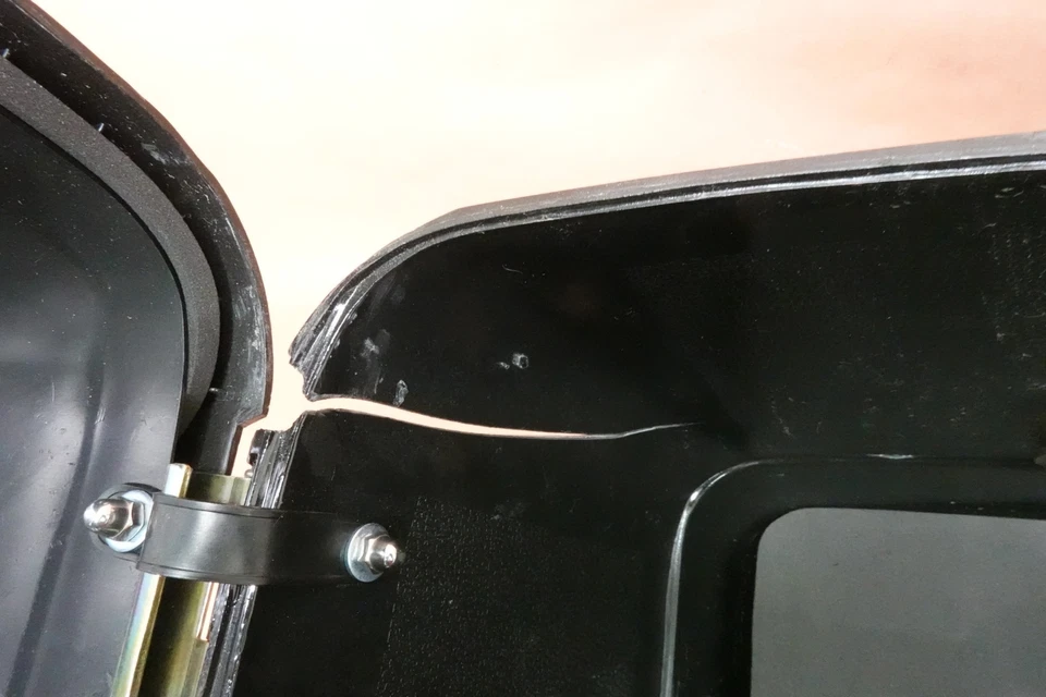 1995-2006 Kawasaki Vulcan VN 800 VN800 Left Saddle Bag Saddlebag - Image 2 of 4