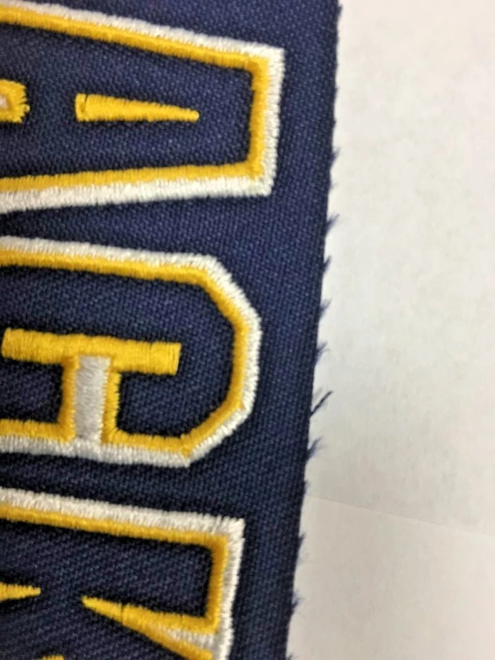 TRACKER TRUCKS SKATEBOARD NOS PARCHE BORDADO VINTAGE 14.5" X 2" Foto 2 de 4