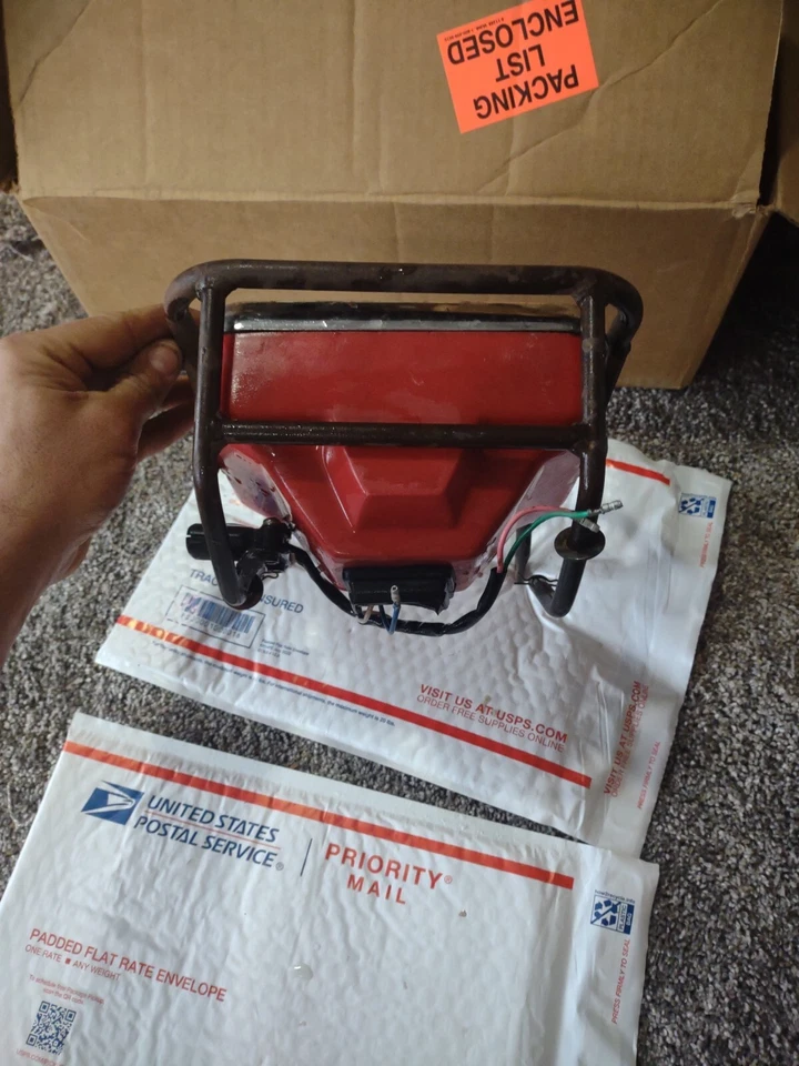 Conjunto de faros de 3 ruedas Honda ATC BIG RED ATC200E 200ES 1983 1984 OEM Foto 3 de 4