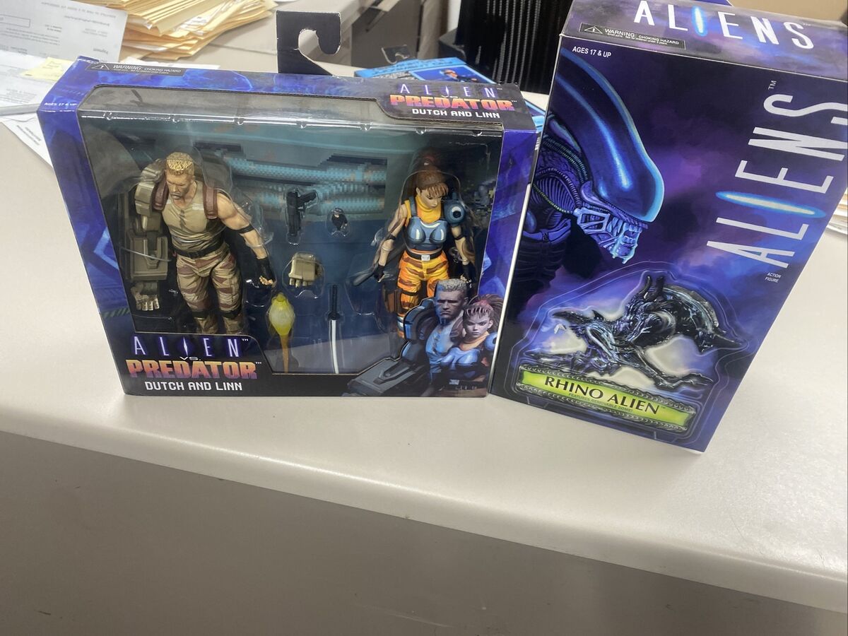 NECA Alien vs Predator (Arcade Appearance) - 7” Scale Action Figures -  Dutch & Linn 2-Pack