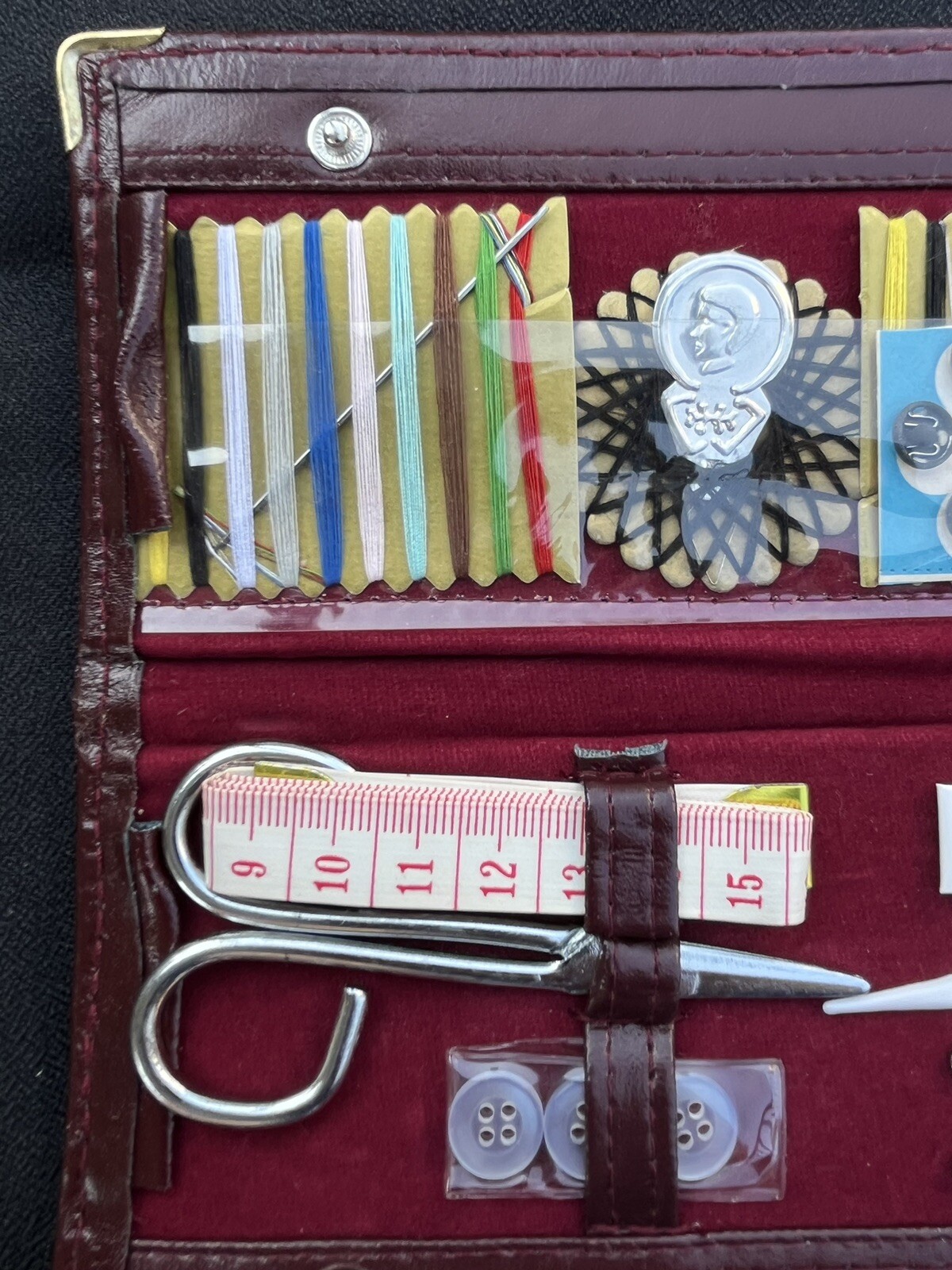 1960’s NEW Sewing Kit, Etui Leather Purse Travel Sewing Stitching Kit NOS