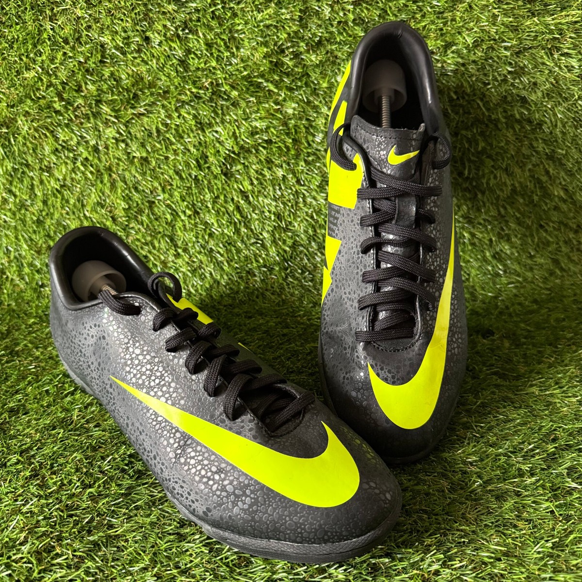 Nike Mercurial Victory CR7 Black Green Men's UK9.5 Indoor