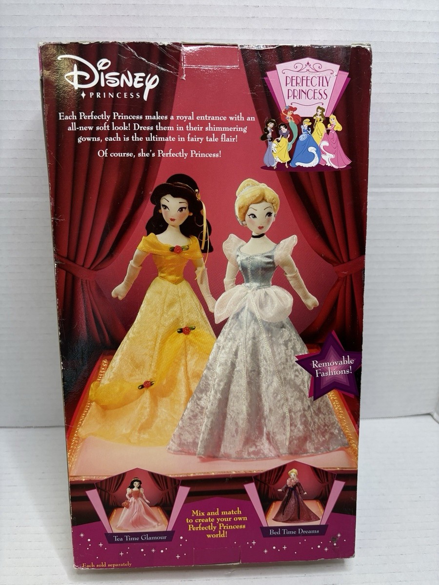 Rare Playmates Disney Perfectly Princess Cinderella 2003 Doll Soft