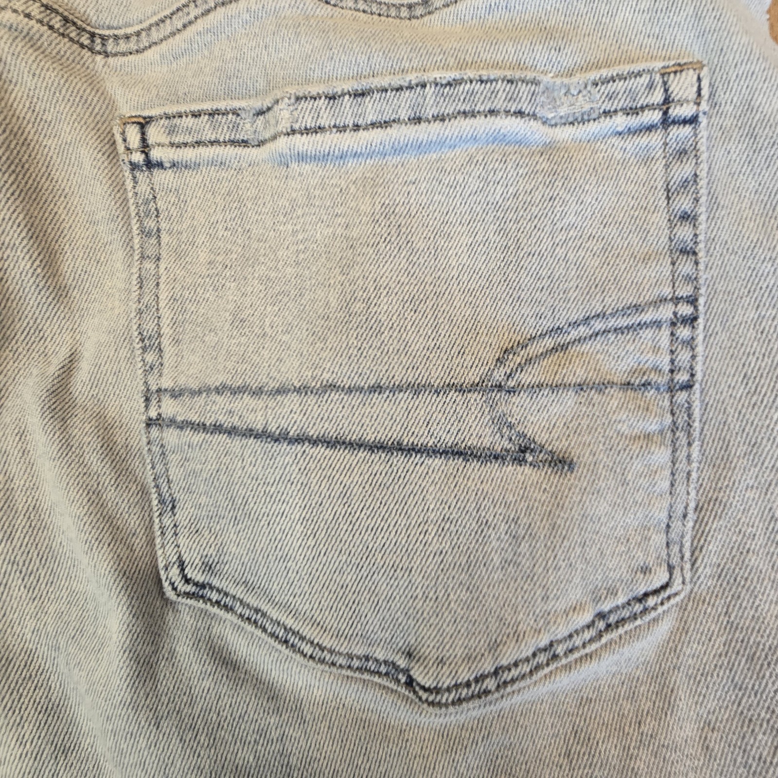 American Eagle Stretch Double Button Distressed L… - image 14