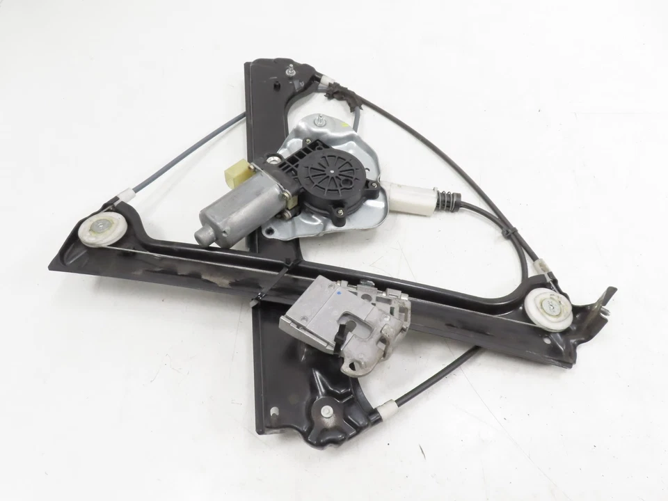 BMW Z4 E85 Window Motor & Regulator, Left 2 Pin 51337198909 - Image 2 of 3