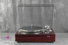 Denon DP-67L Direct Drive Record Player Turntable in Good Condition.