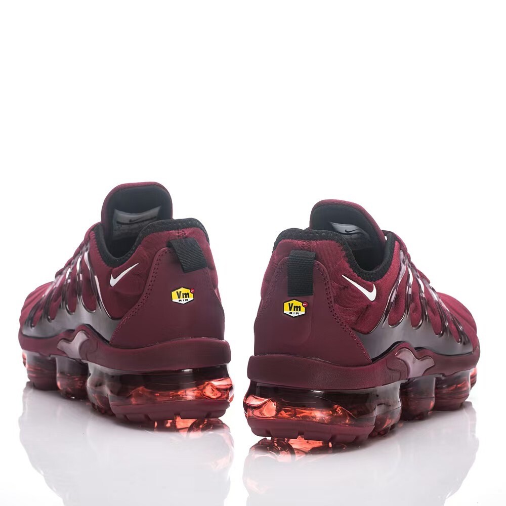 burgundy air max vapor