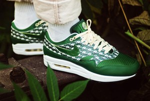 nike air max 1 lime green