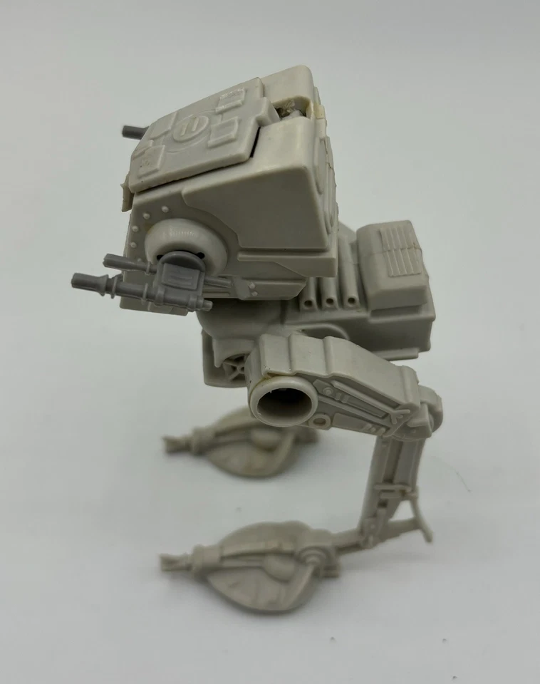 Star Wars Micro Machines Imperial Walker AT-ST Dated 1982 RARE - Image 3 of 4