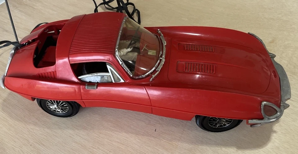 Topper Toys - Johnny Speed Remote Control Racing Car - PARTS CAR No Remote - Image 4 of 4