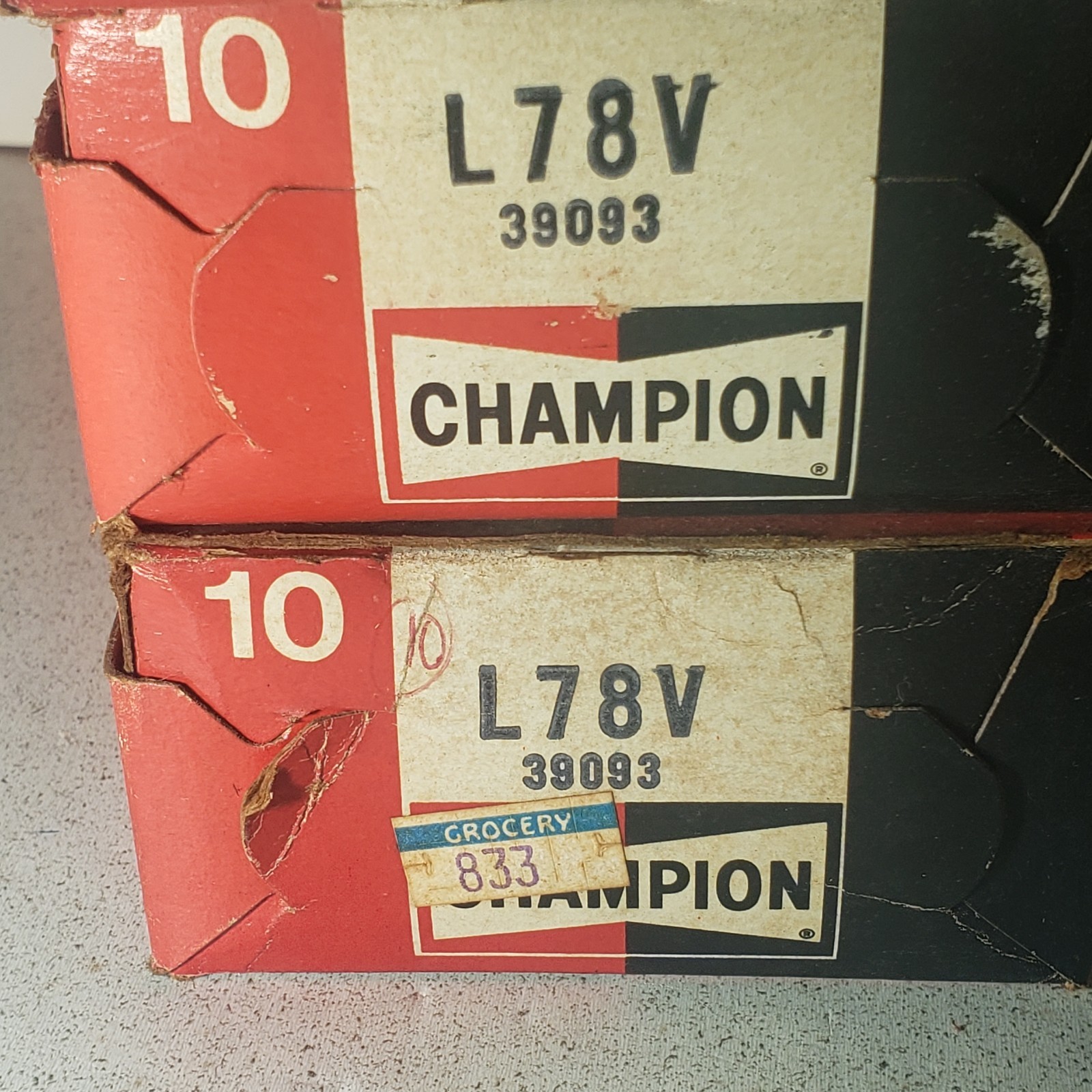 L78V  17  CHAMPION SPARK PLUGS  LOT  Evinrude, Mercury Marine, Mariner eng