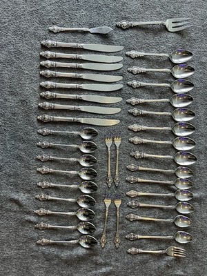 80 Pc Supreme Cutlery Stainless Japan Flatware Great Condition 