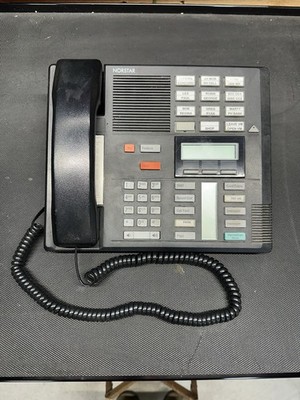 NORTEL NORSTAR M7310 BUSINESS PHONE0000- NT8B20AF WITH HANDSET CORD AND BASE