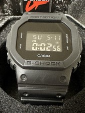 Casio G-Shock Resist 3229 DW-5600BB Black,Original Box, 200M Excellent Condition