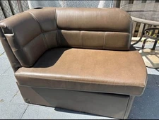 Right Side Motorhome Dinette With Storage & Seatbelts