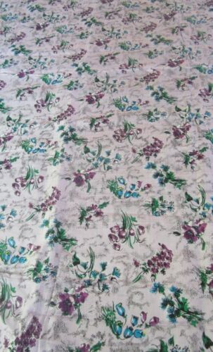 Piece of vintage dress fabric, Purple with flowers, 4 mts, absolutely stunning - Picture 3 of 10
