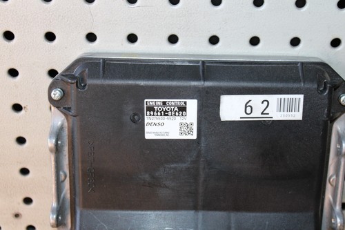 2013 Toyota Highlander 3.5L Engine Control Unit ECU 896610E620  - Picture 4 of 10