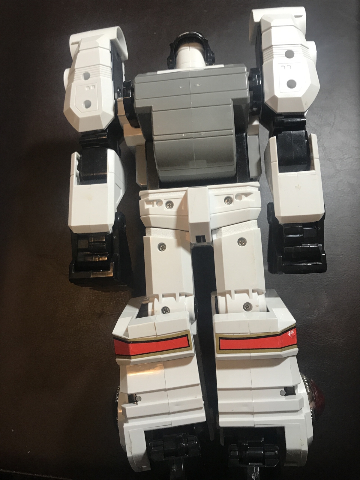 Picture 4 of 5