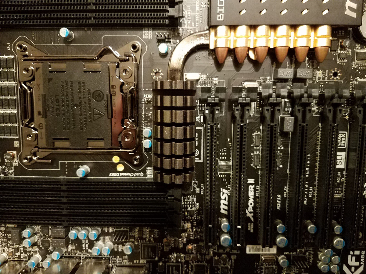 MSI BIG BANG XPOWER II MS-7737 Socket 2011 Intel X79 ATX Motherboard