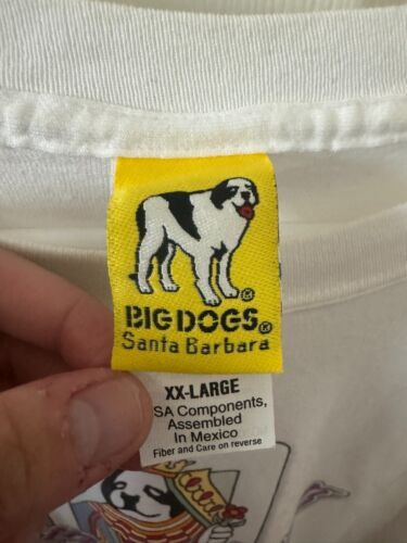 T-shirt uomo abbigliamento sportivo cane grande bianco vintage taglia 2XL carta regina di cuori anni 90 Y2K - Foto 3 di 4