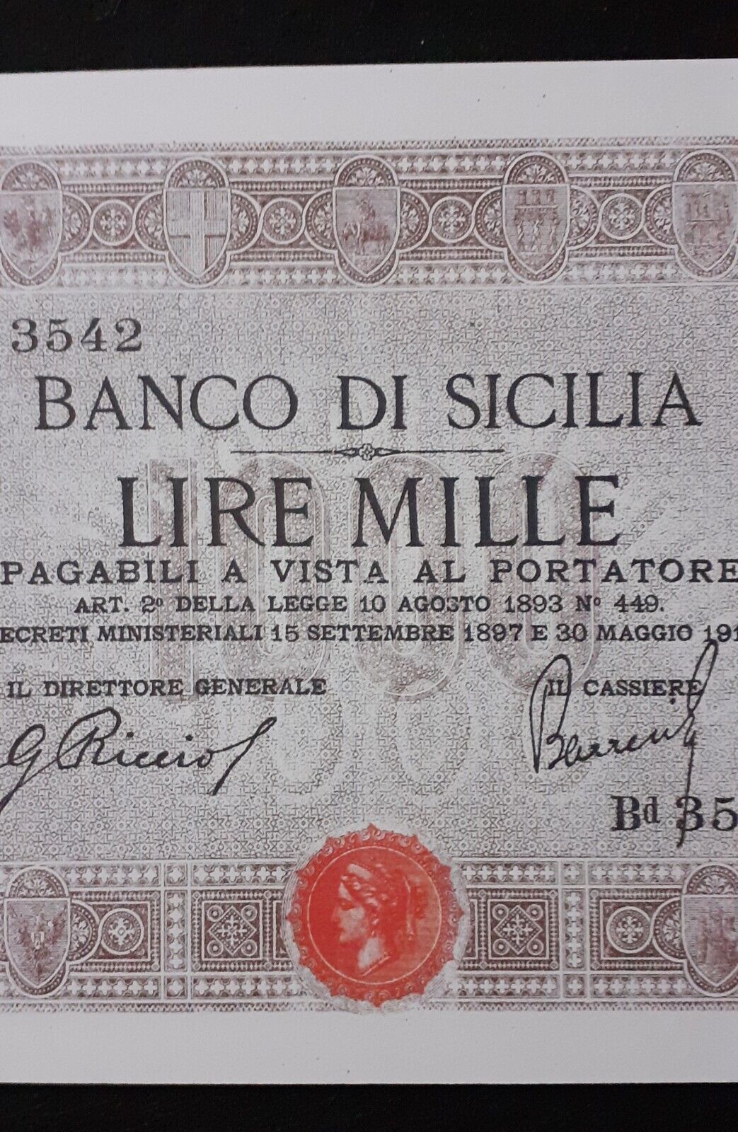 Foto 5 di 22