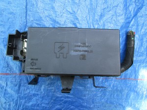 03-06 Ford Expedition Navigator Fuse Relay Box Power ...