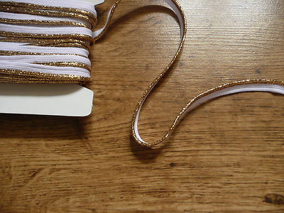 Dorado Y Blanco 4 Mm Cable De Tuberías De Inserción Con Brida Por El