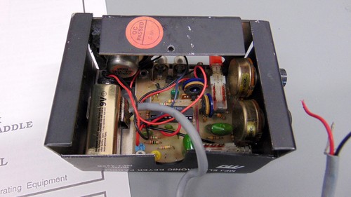 MFJ-422 Iambic CW KEYER Fits over Bencher BY-1 and MFJ-564 Key Paddles - Zdjęcie 6 z 6