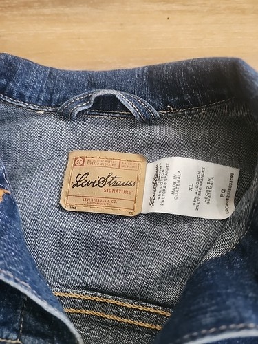 Levi Strauss Signature Youth Size XL Standard Trucker Denim Jean Jacket Blue - Picture 3 of 17