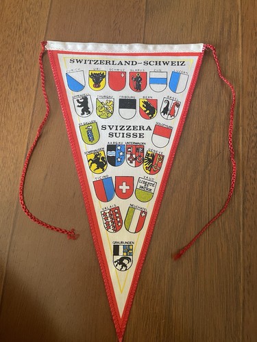 3 VINTAGE SOUVENIR PENNANT FLAGS SWITZERLAND SCHWEIZ BELGIQUE HOLLAND DEN HAAG - Picture 4 of 8